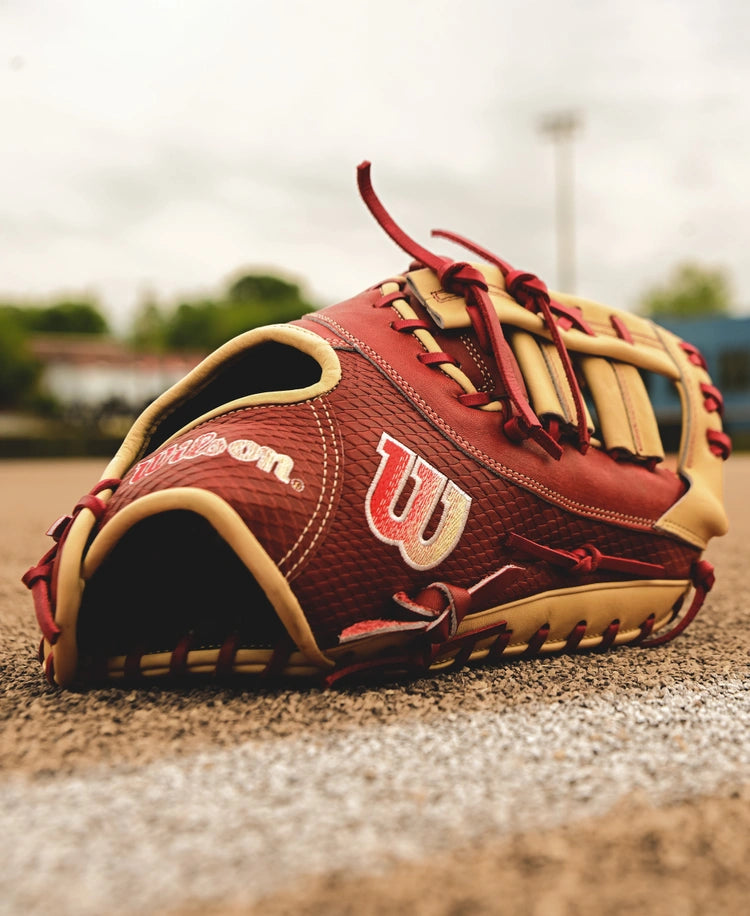 FALL 2024 A2K® 1679 12.5” BASEBALL FIRST BASE MITT